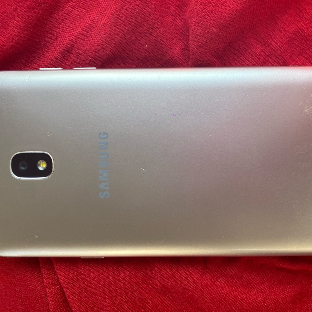 Samsung J7 Refine. Good condition. Work like new.